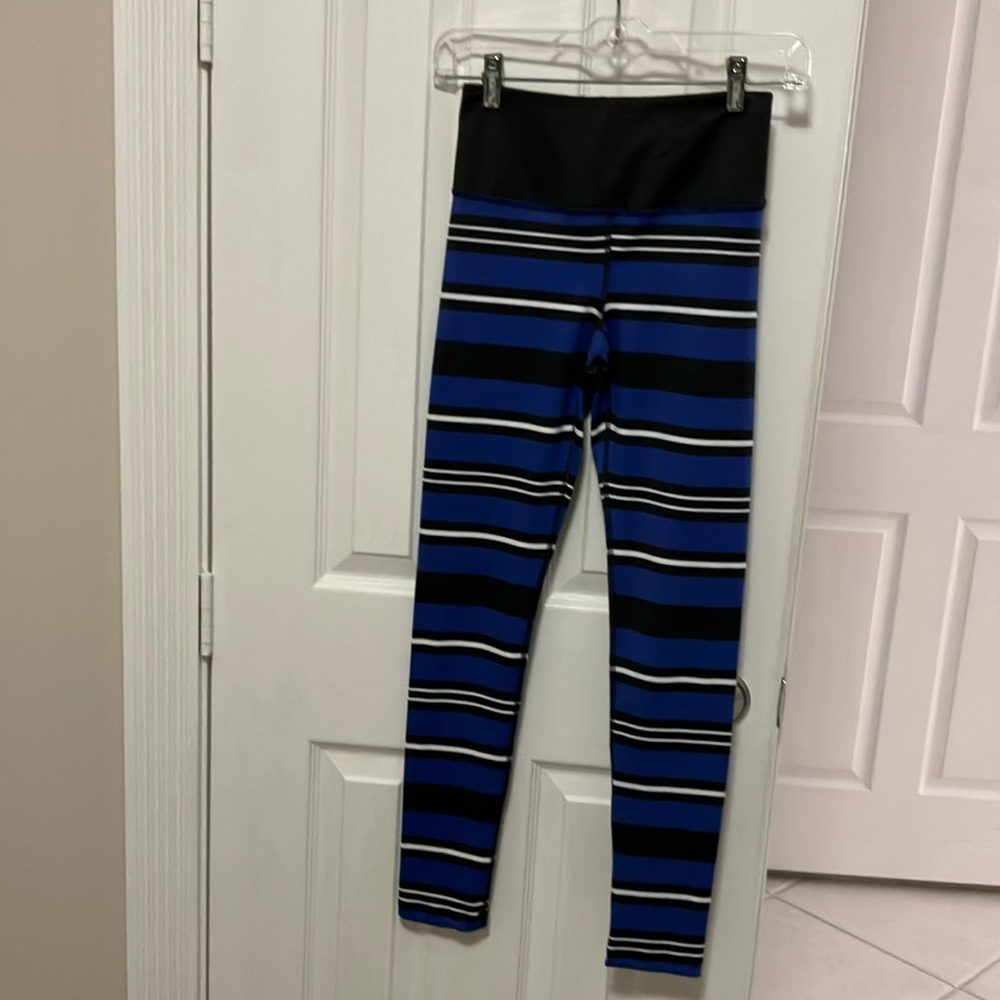 Pre Own Kali Yoga Pants  Size- S